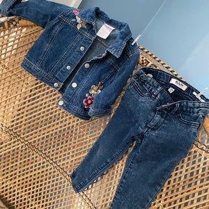 Trendy jean jacket and “real” jeans for 12 mn old